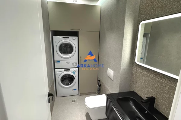 Shtepi me qera Apartament ne Tirane, 2+1, Mobilimi E mobiluar, Pagesa 1,000  Euro.