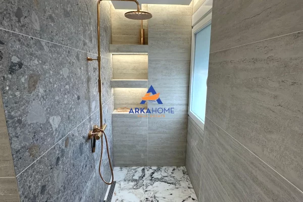 Shtepi me qera Apartament ne Tirane, 2+1, Mobilimi E mobiluar, Pagesa 1,000  Euro.