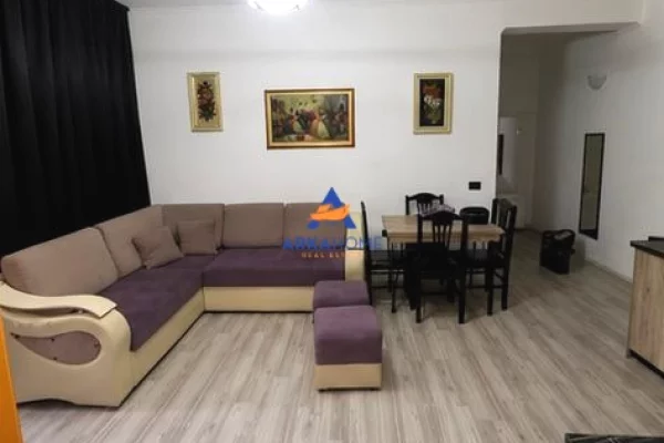 Shtepi ne shitje 2+1 ne Tirane - 115,000 Euro