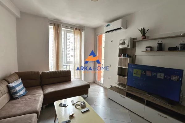 JEPET ME QERA APARTAMENT 2+1+BALLKON "TE KOMPLEKSI JOLLA,ASTIR" 60.000 LEKE