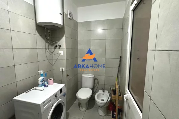 Shtepi me qera Apartament ne Tirane, 2+1, Mobilimi E mobiluar, Pagesa 656  Euro.