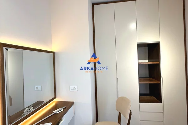 Shtepi me qera Apartament ne Tirane, 1+1, Mobilimi E mobiluar, Pagesa 635  Euro.