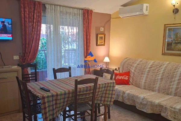 JEPET APARTAMENT 2+1+BALLKON+VERANDE ME QERA "KOMUNA E PARISIT" 75.000 LEKE