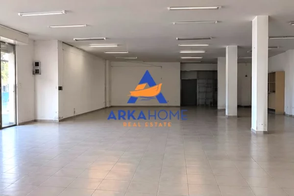 Business Property for Rent 3+1 in Tirana - 657 Euro