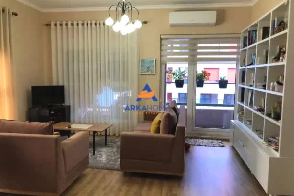 House for Sale Apartment in Tirana, 2+1, Furniture Furnished, Payment 173,000  Euro.