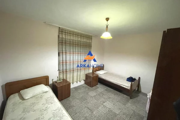 House for Sale Apartment in Tirana, 2+1, Furniture Furnished, Payment 240,000  Euro.