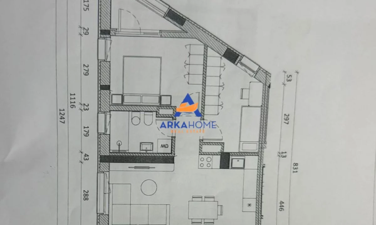 Shtepi ne shitje Apartament ne Tirane, 1+1, Mobilimi Bosh, pa mobiluar, Pagesa 118,000  Euro.