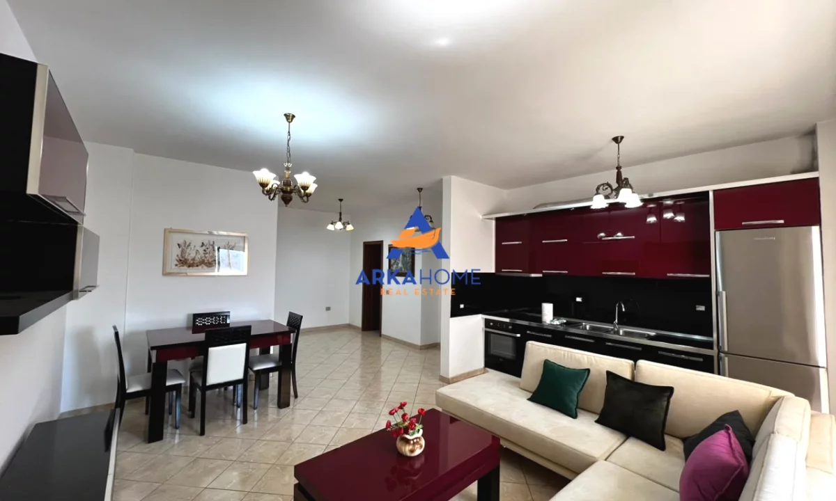 Shtepi ne shitje Apartament ne Tirane, 2+1, Mobilimi E mobiluar, Pagesa 245,000  Euro.