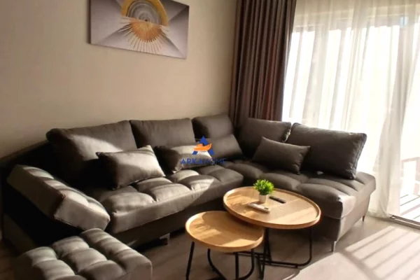 Shtepi me qera 2+1 ne Tirane - 900 Euro