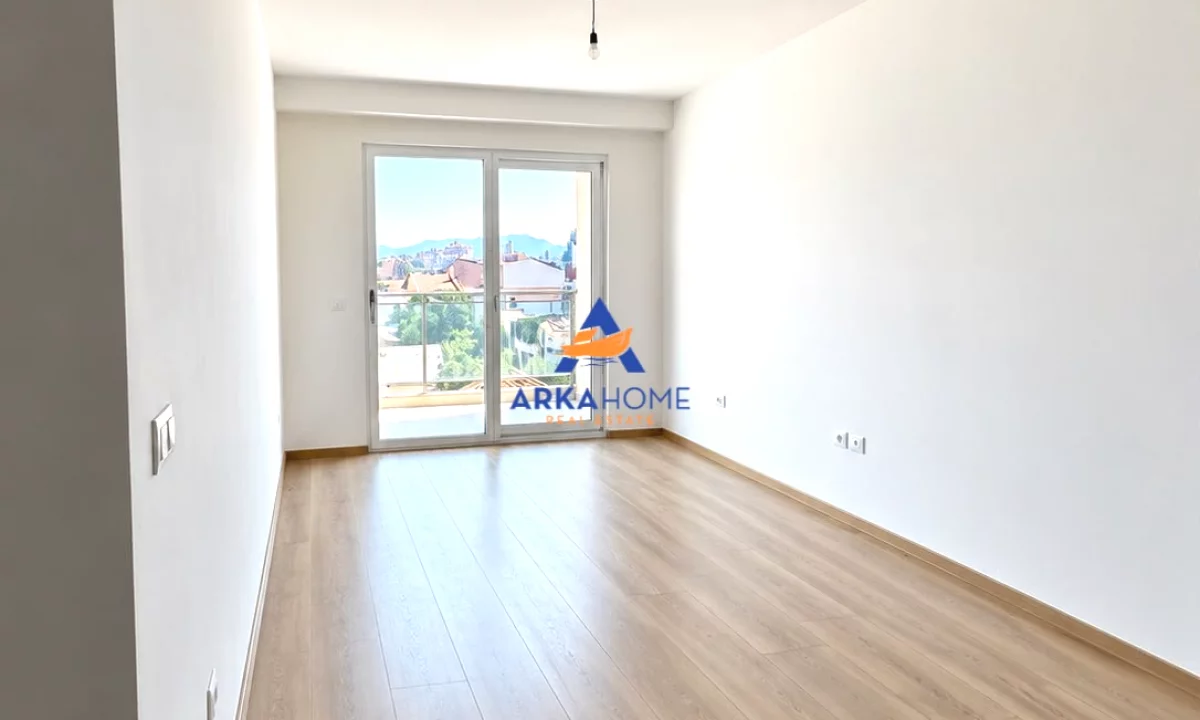 House for Rent Apartment in Tirana, 1+1, Furniture Emty, Payment 657  Euro.