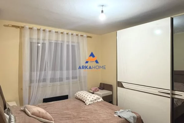 Shtepi me qera Apartament ne Tirane, 1+1, Mobilimi E mobiluar, Pagesa 547  Euro.