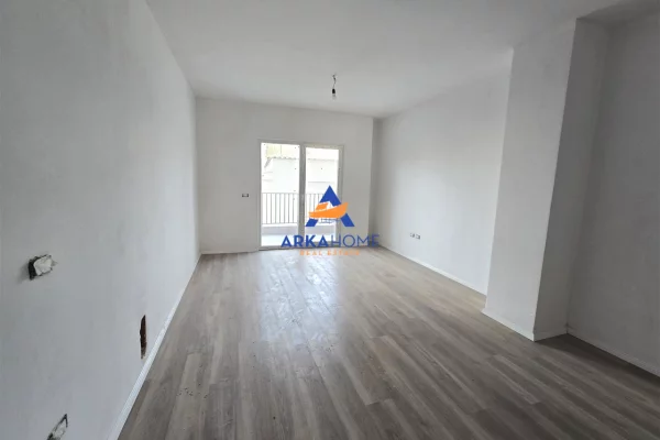 Shtepi ne shitje 1+1 ne Tirane - 132,000 Euro