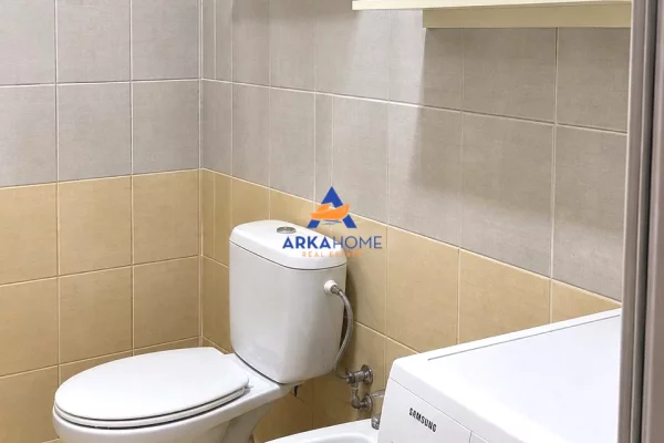 Shtepi me qera Apartament ne Tirane, 1+1, Mobilimi E mobiluar, Pagesa 491  Euro.