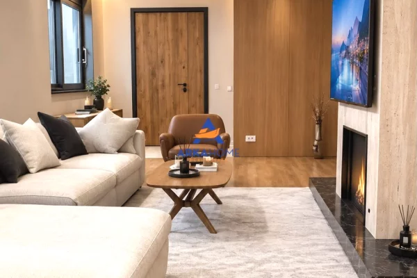 Shtepi ne shitje Vila Luksoze ne Tirane, 3+1, Mobilimi E mobiluar, Pagesa 1,600,000  Euro.