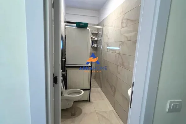Shtepi me qera Apartament ne Tirane, 1+1, Mobilimi E mobiluar, Pagesa 819  Euro.