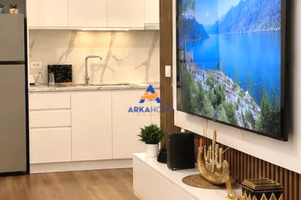 Shtepi ne shitje Apartament ne Tirane, 1+1, Mobilimi E mobiluar, Pagesa 125,000  Euro.