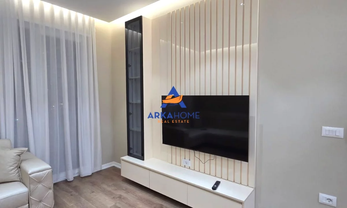 Shtepi me qera Apartament ne Tirane, 1+1, Mobilimi E mobiluar, Pagesa 656  Euro.