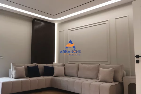 SHITET APARTAMENT 2+1+2 BALLKONE "ALI DEMI, AFER BIO MARKET" 29.625.000 LEKË