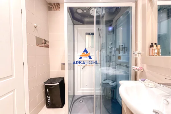 Shtepi ne shitje Apartament ne Tirane, 2+1, Mobilimi E mobiluar, Pagesa 316,538  Euro.