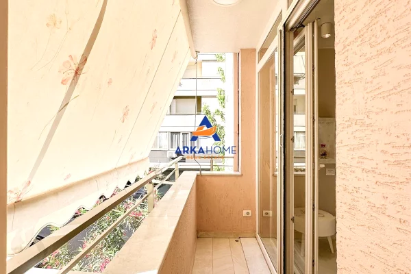 Shtepi ne shitje Apartament ne Tirane, 2+1, Mobilimi E mobiluar, Pagesa 316,538  Euro.
