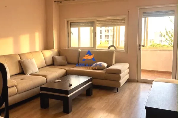 JEPET ME QERA APARTAMENT 1+1+ANEKS "RRUGA IDRIZ DOLLAKU, PRANË BAR TEDIS" 60.000 LEKE