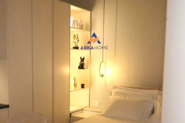 Shtepi ne shitje Apartament ne Tirane, 2+1, Mobilimi E mobiluar, Pagesa 210,000  Euro.