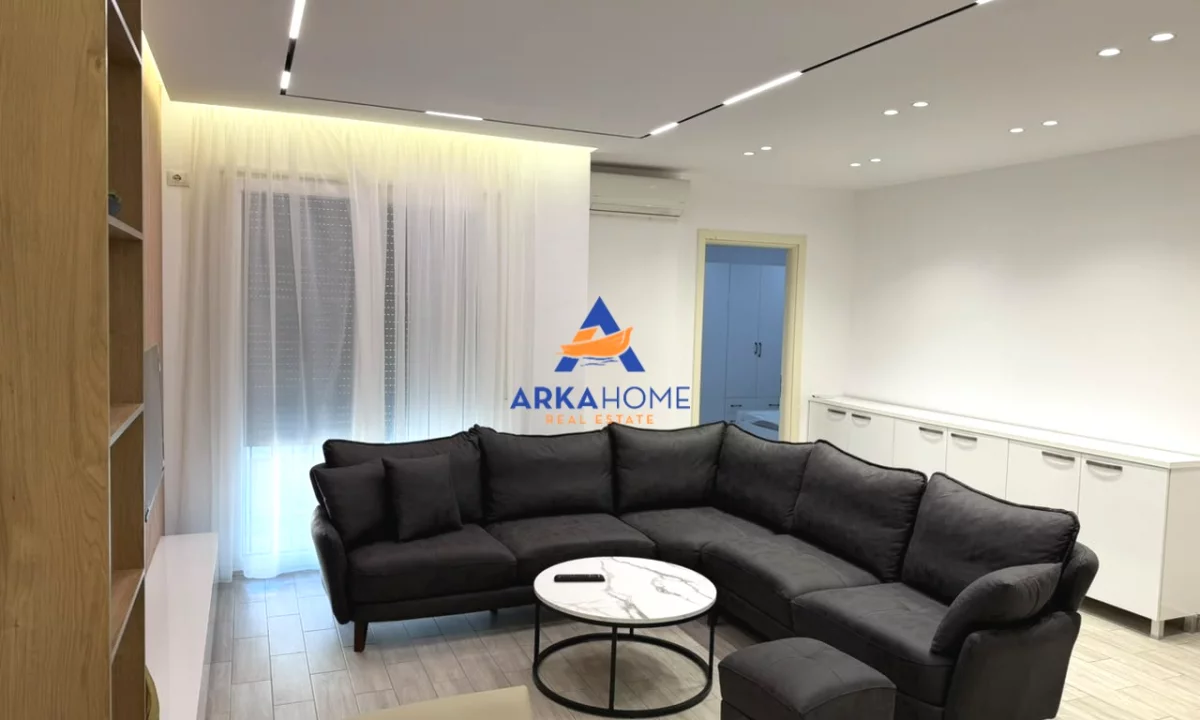 Shtepi me qera Apartament ne Tirane, 1+1, Mobilimi E mobiluar, Pagesa 876  Euro.