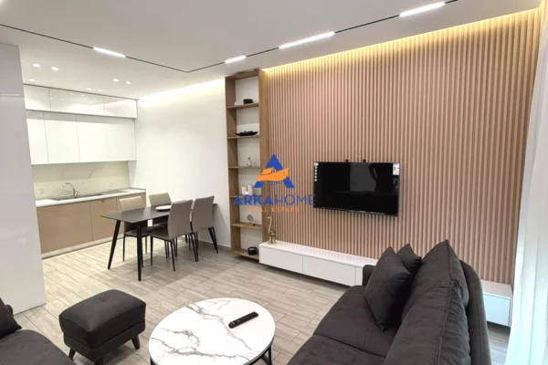 Shtepi me qera Apartament ne Tirane, 1+1, Mobilimi E mobiluar, Pagesa 876  Euro.
