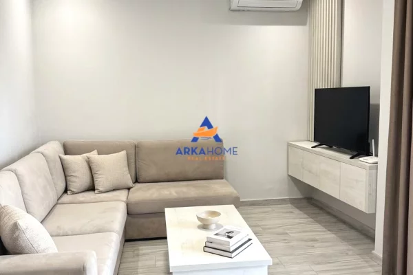 Shtepi me qera 1+1 ne Tirane - 657 Euro