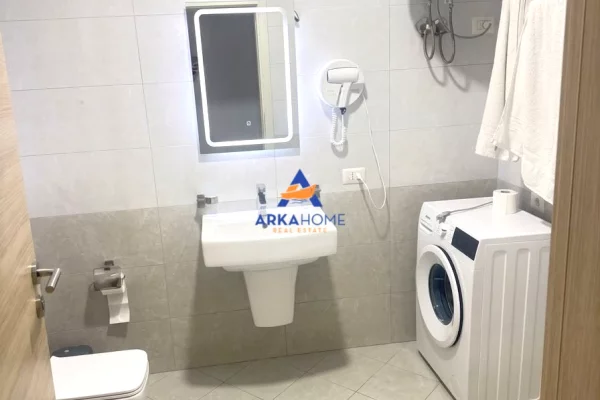 Shtepi me qera Apartament ne Tirane, 1+1, Mobilimi E mobiluar, Pagesa 657  Euro.