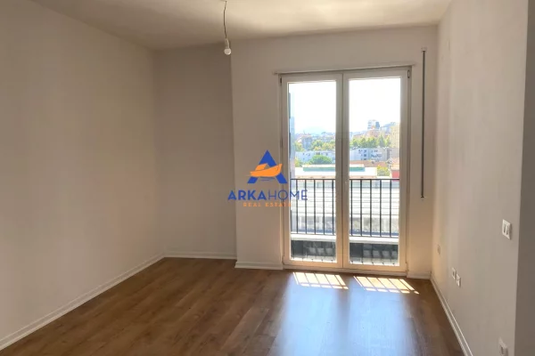 Shtepi me qera 1+1 ne Tirane - 438 Euro