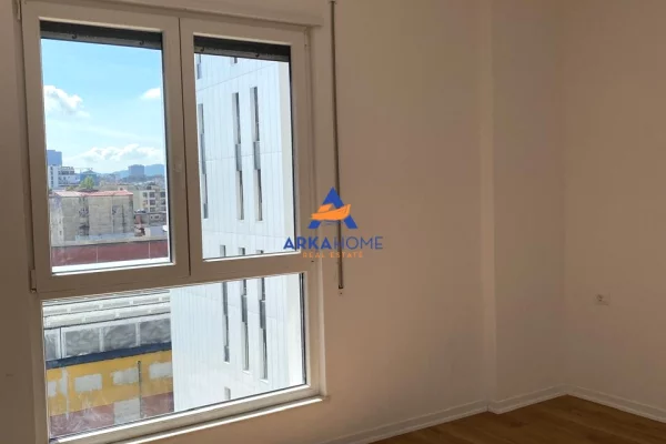 Shtepi me qera Apartament ne Tirane, 1+1, Mobilimi Bosh, pa mobiluar, Pagesa 438  Euro.