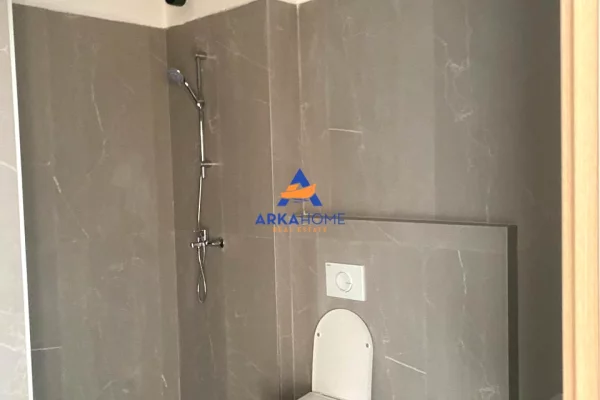 Shtepi me qera Apartament ne Tirane, 1+1, Mobilimi Bosh, pa mobiluar, Pagesa 438  Euro.