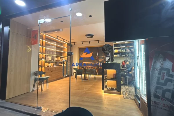 TABAKINO PER SHITJE 35 M2 "RRUGA KRYESORE DRITAN HOXHA” 12.000 EURO