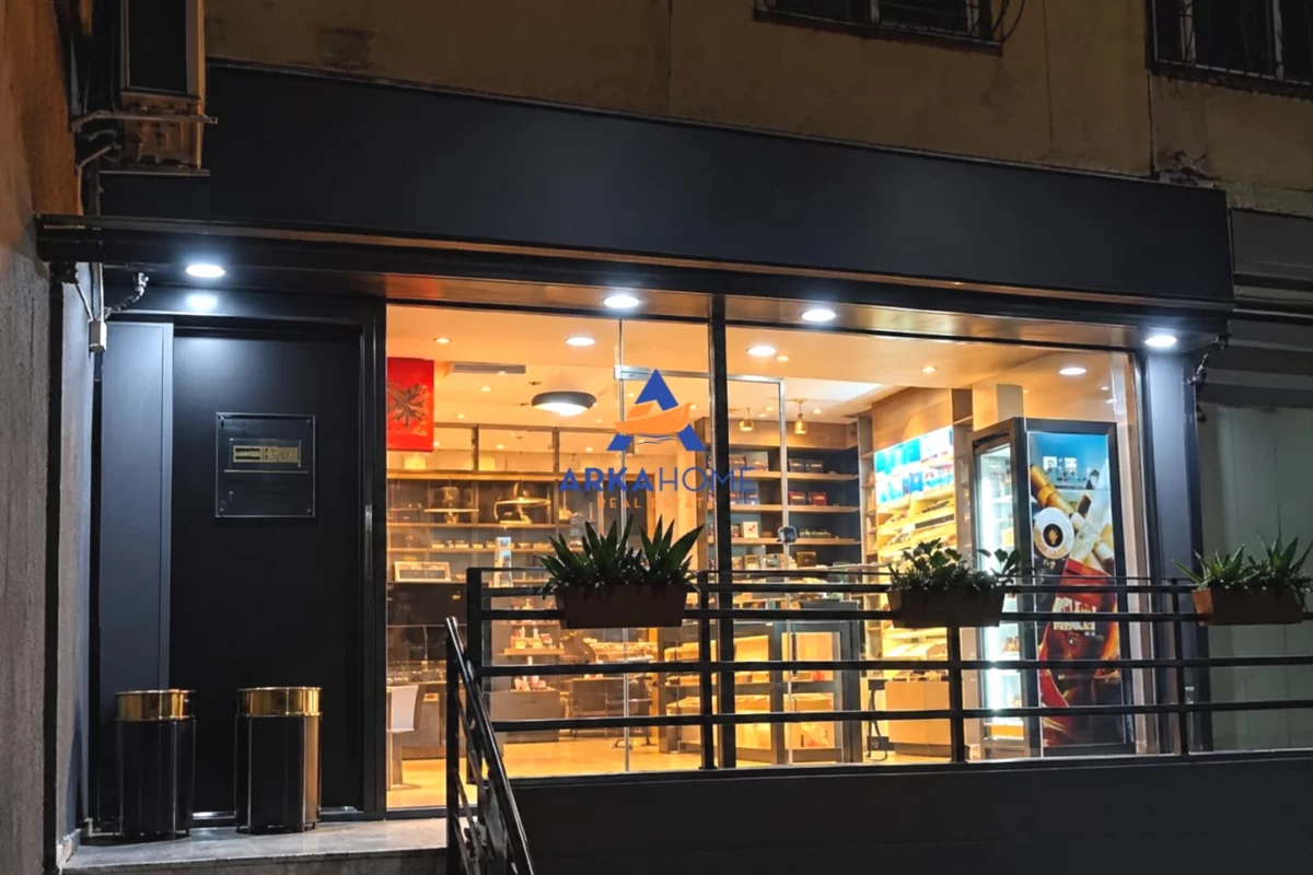 TABAKINO PER SHITJE 35 M2 "RRUGA KRYESORE DRITAN HOXHA” 12.000 EURO