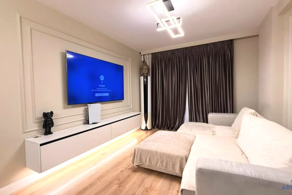 Shtepi me qera Apartament ne Tirane, 2+1, Mobilimi E mobiluar, Pagesa 1,200  Euro.