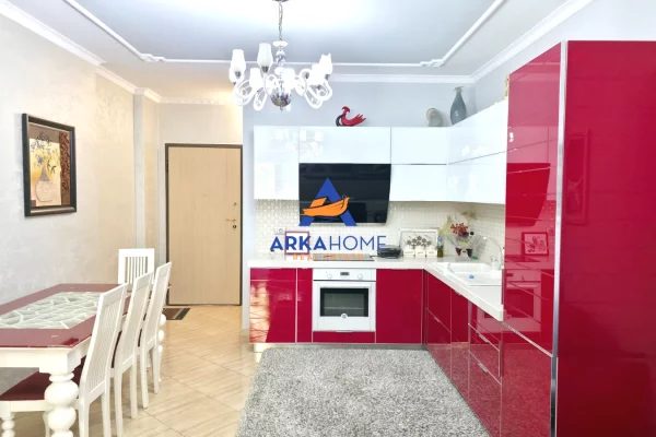 Shtepi ne shitje Apartament ne Tirane, 2+1, Mobilimi E mobiluar, Pagesa 200,000  Euro.
