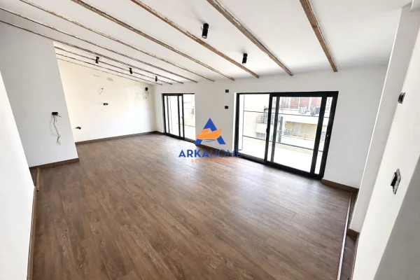Shtepi ne shitje 1+1 ne Tirane - 196,506 Euro