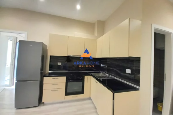 Shtepi me qera Apartament ne Tirane, 1+1, Mobilimi E mobiluar, Pagesa 600  Euro.
