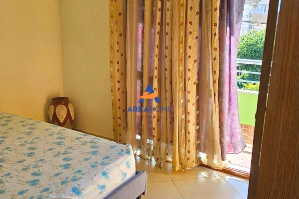 Shtepi me qera Apartament ne Tirane, 2+1, Mobilimi E mobiluar, Pagesa 500  Euro.