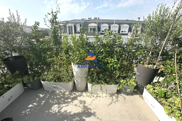 Shtepi me qera Apartament ne Tirane, 2+1, Mobilimi E mobiluar, Pagesa 1,900  Euro.