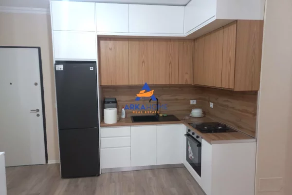Shtepi me qera Apartament ne Tirane, 2+1, Mobilimi E mobiluar, Pagesa 545  Euro.