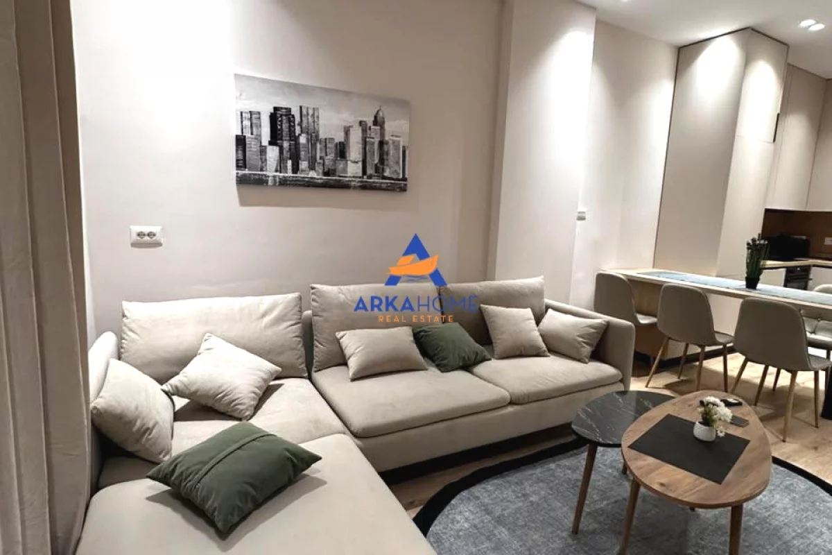 Shtepi me qera Apartament ne Tirane, 2+1, Mobilimi E mobiluar, Pagesa 872  Euro.