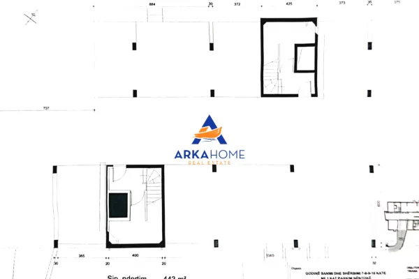 JEPEN ME QERA 18 POSTE PARKIMI 182 M2 "YZBERISHT" 100.000 LEKE