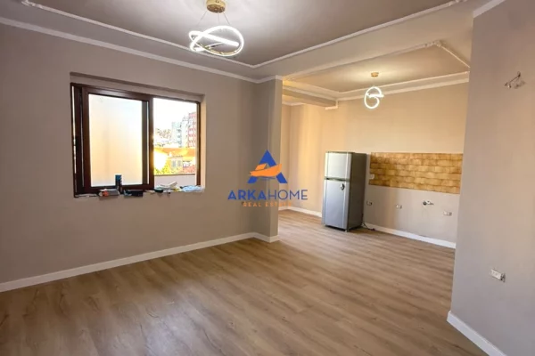 SHITET APARTAMENT 2+1+BALLKON VASIL SHANTO" 17.200.000 LEKE
