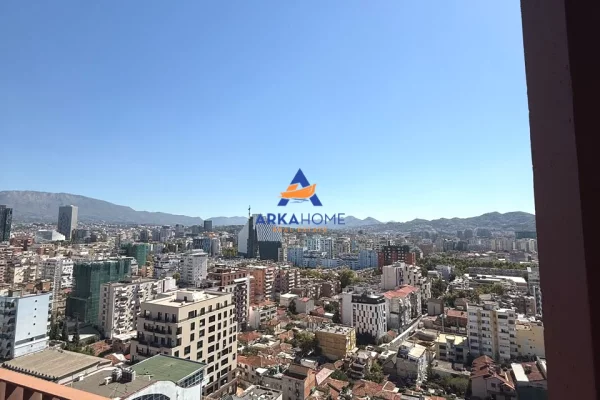 JEPET ZYRE ME QERA 160M2 BRUTO "KOMPLEKSI GARDEN BUILDING,RRUGA E KAVAJES" 2400 EURO (PA POST PARKIM