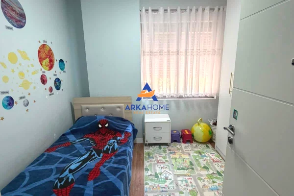Shtepi me qera Apartament ne Tirane, 2+1, Mobilimi E mobiluar, Pagesa 545  Euro.
