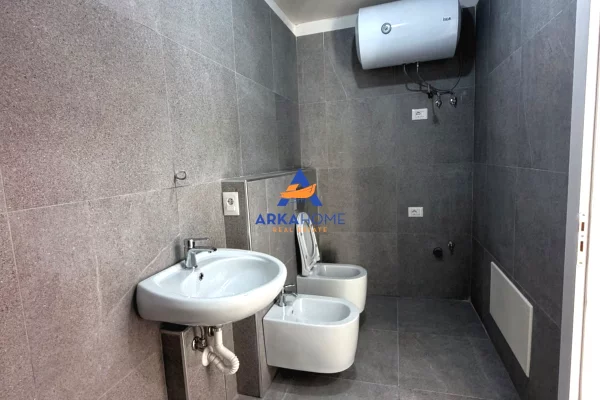 JEPET AMBIENT ME QIRA 90 M2 "FARMACI A10" 90.000 LEKE