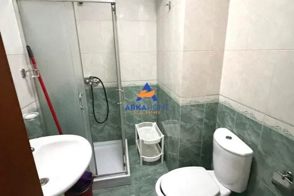 Shtepi me qera Apartament ne Tirane, 2+1, Mobilimi E mobiluar, Pagesa 709  Euro.