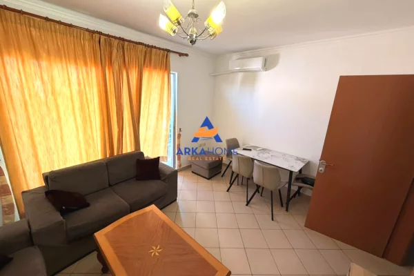 Shtepi me qera Apartament ne Tirane, 1+1, Mobilimi E mobiluar, Pagesa 600  Euro.